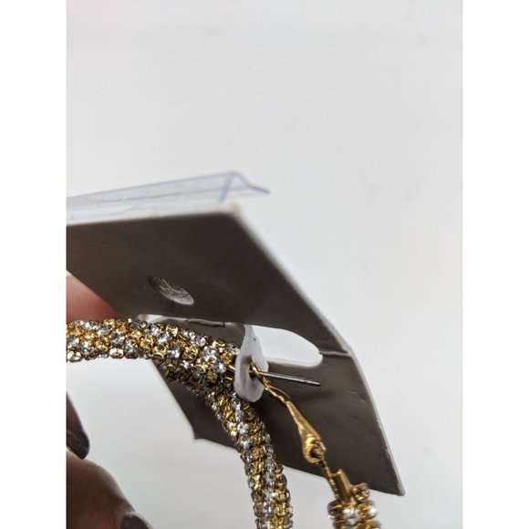 NWT Nordstrom Crystal Hoop Earrings One Size Gold - Picture 4 of 6